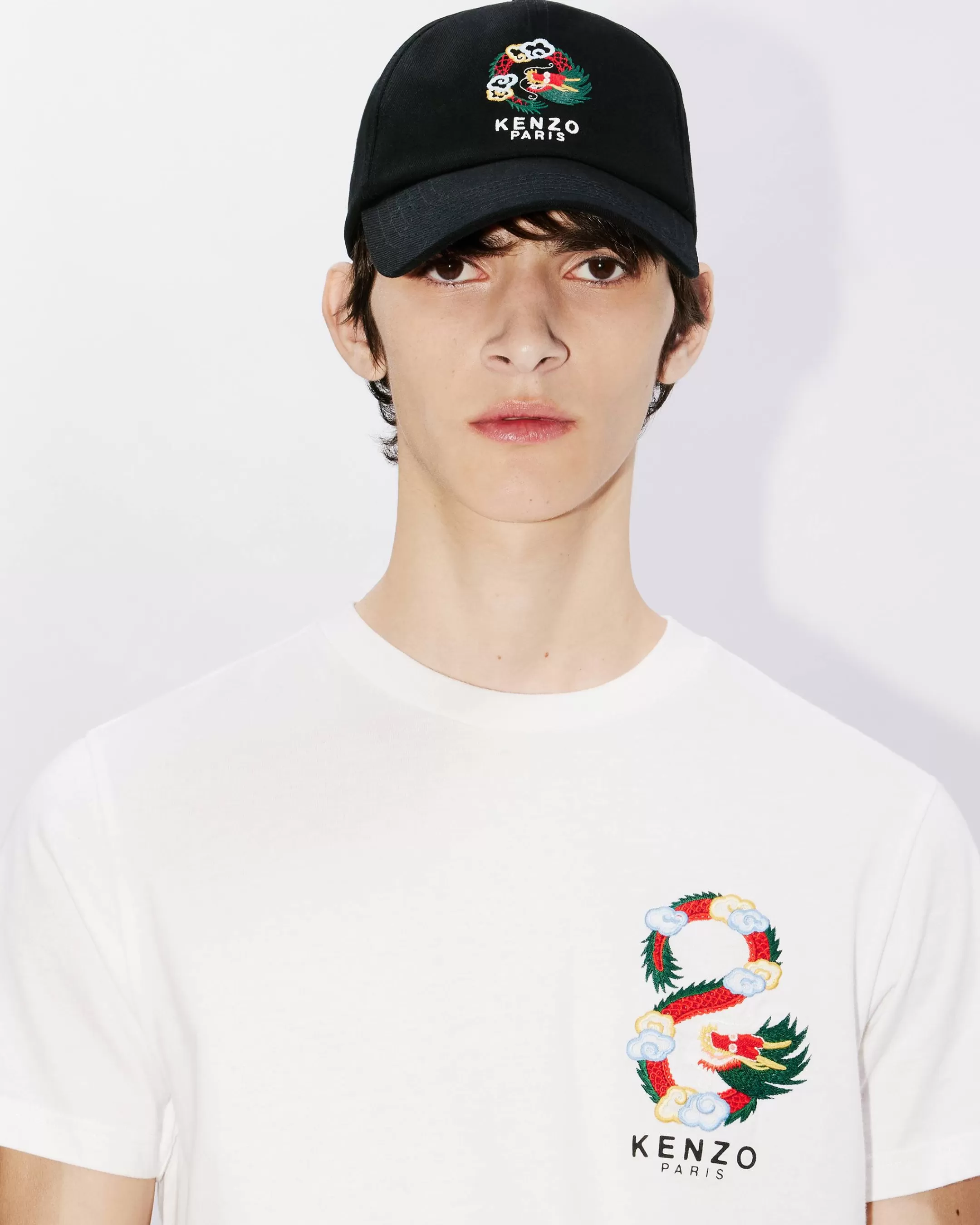 Flash Sale Camiseta de corte slim bordada 'Year of the Dragon' Hombre Camisetas y Polos